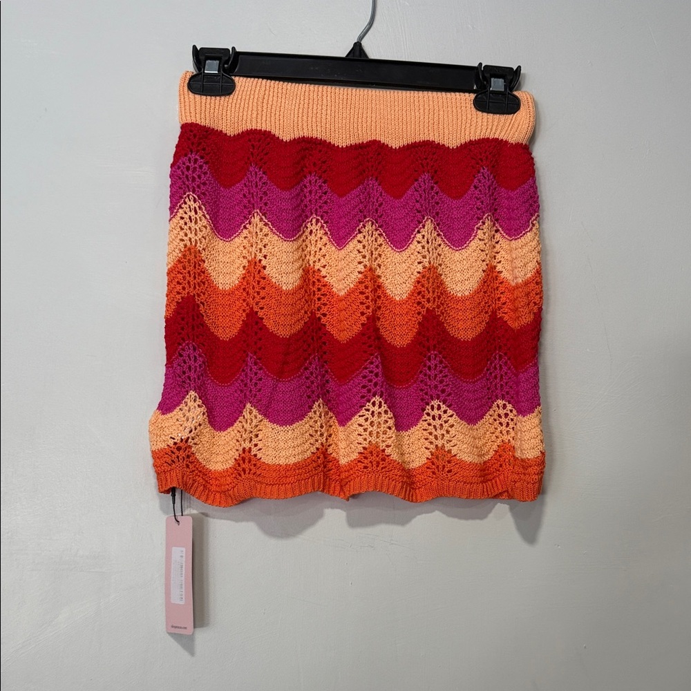 MICAS Colorful Wave Pattern Mini Skirt